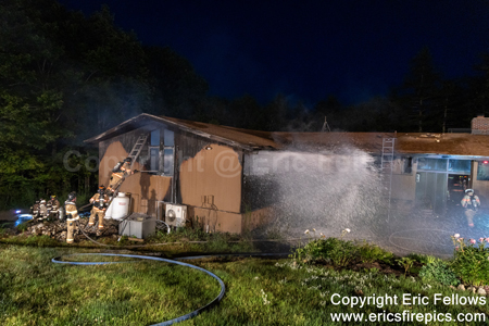 Hollis NH Fire Scene Photo 16