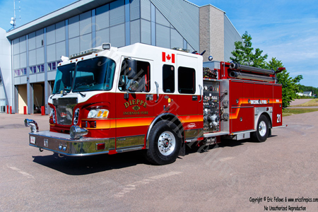 Engine 21 - 2006 Spartan/Carl Thibault