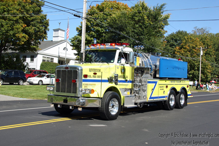 Tanker 34 - 2002 Peterbilt/US Tanker