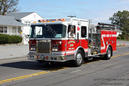 Engine 952 - 1998 Spartan/US Tanker