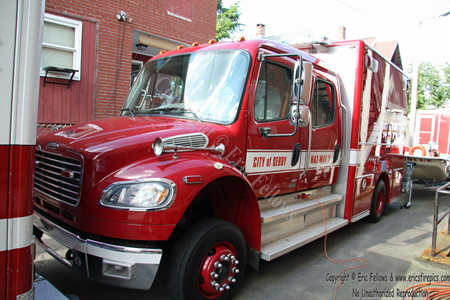 Hazmat 2 - 2005 Freightliner/Pierce