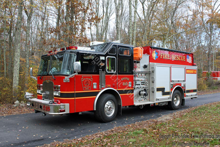 Engine 165 - 2004 KME Excel