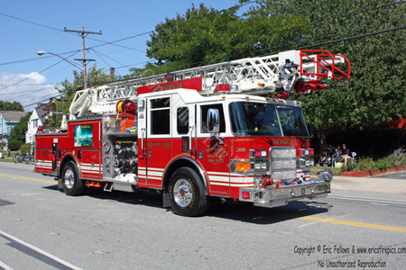 Quint 200 - 2003 Pierce Enforcer