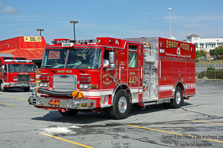 Engine 441 - 2010 Pierce Arrow XT