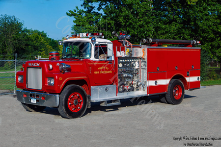 Engine 353 - 1977 Mack/Pierce