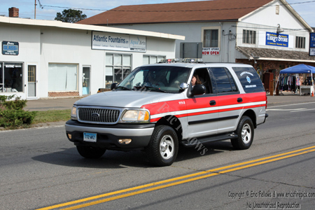 Ambulance 111-3 - 2002 Ford Expedition