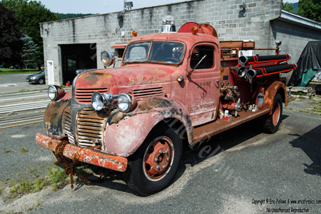South Windham Engine 4 - 1946 Dodge/Maxim