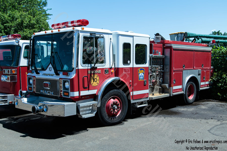 Former Engine 10 - 1994 Mack MR/Ranger