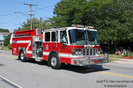 Quaker Hill W-21 - 2006 Ferrara Igniter