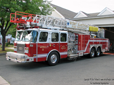 Ladder 7 - 2002 E-One Cyclone II
