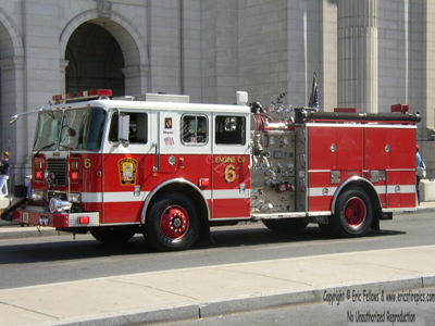 Engine 6 - 2000 Seagrave TB-40