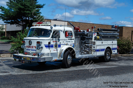 Former Engine 43-1 - 1971 American LaFrance 900 Series