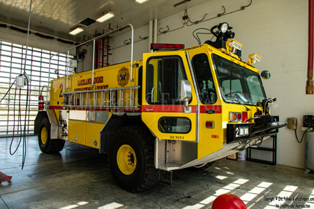 ARFF 2 - 1997 E-One Titan