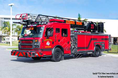 Truck 25 - 2017 Rosenbauer Commander