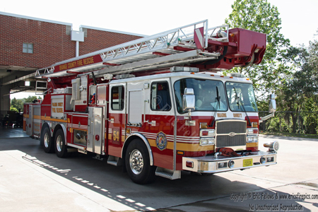 Truck 54 - 2006 E-One/Bronto