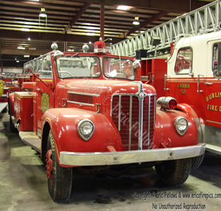Former Ladder 4 - 1950 Maxim 75' Mid-mount