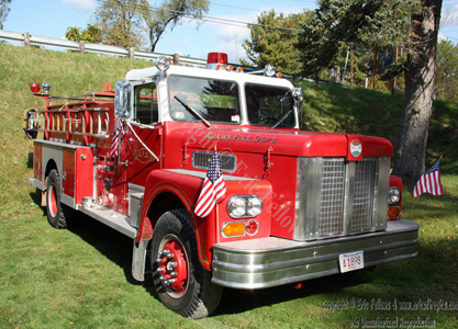 Former Engine 2 - 1976 Maxim S