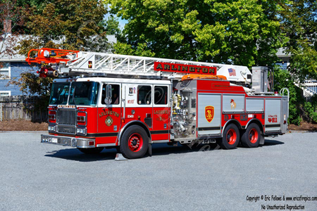 Ladder 2 - 2009 Seagrave Marauder II