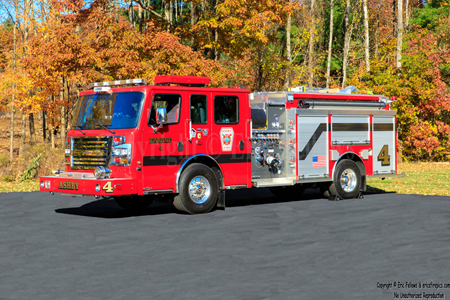 4 Engine 4 - 2019 Rosenbauer Commander