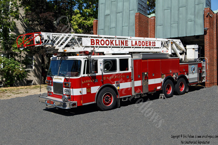 Former Ladder 12 - 1997 Pierce