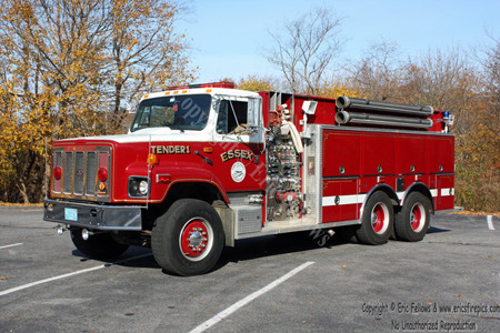 Tender 1 - 1992 International