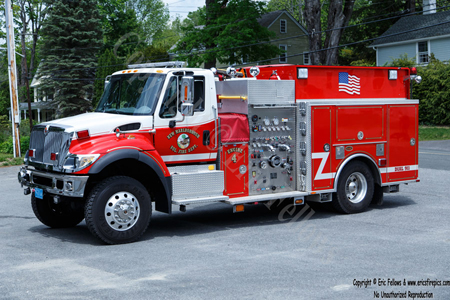 Engine 4 - 2006 International / KME