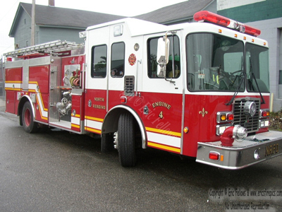 Engine 4 - 2002 HME / Smeal