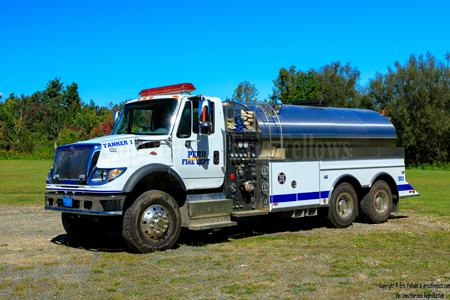 Tanker 1 - 2004 International / US Tanker