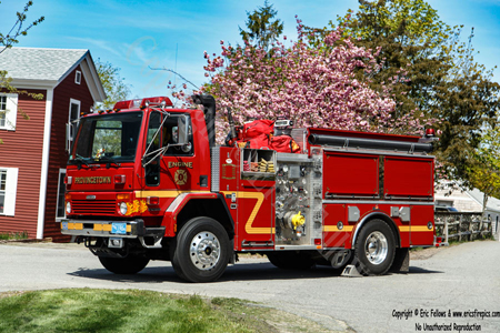 Former Engine 190 - 2002 Freightliner / Ferrara