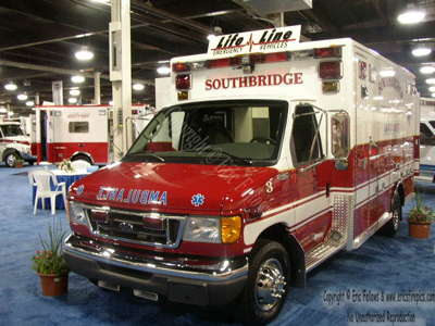 Former Medic 3 - 2004 Ford / Lifeline
