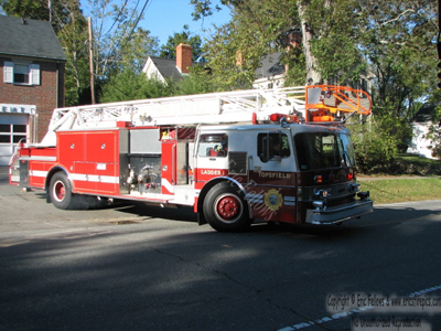 Former Ladder 1 - 1986 Simon-Duplex / Pierce Arrow