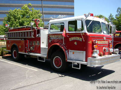 Former Engine 4 - 1975 Maxim F