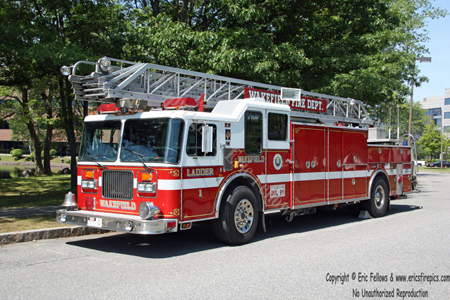 Former Ladder 1 - 1995 Seagrave