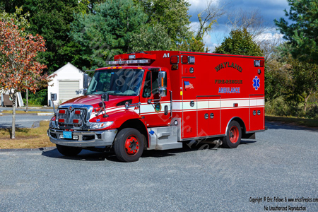 Ambulance 1 - 2017 International / Braun
