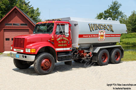 Tanker 4 - 1989 International