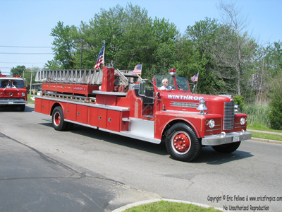 Ladder 1 - 1958 Pirsch 75' Aerial