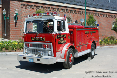 Rescue Squad 8 - 1971 Mack MB / 1956 Lacey