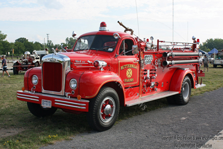 1954 Mack B Engine