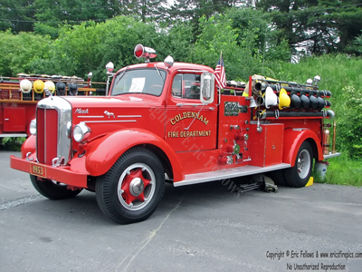 1953 Mack 405A Pumper