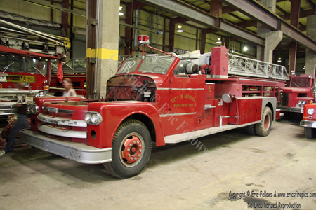 1958 Seagrave 700 Series Tiller T-8