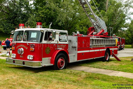 1969 Seagrave Ladder 06-5