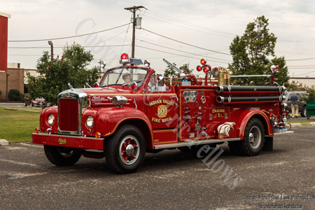 1955 Mack B85F Engine