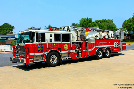 2009 Seagrave Marauder II Baker Tower 88