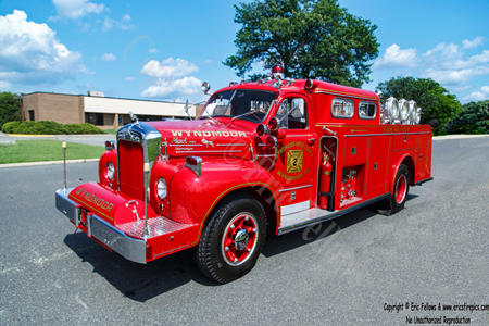 1958 Mack B85 Harwick Rescue